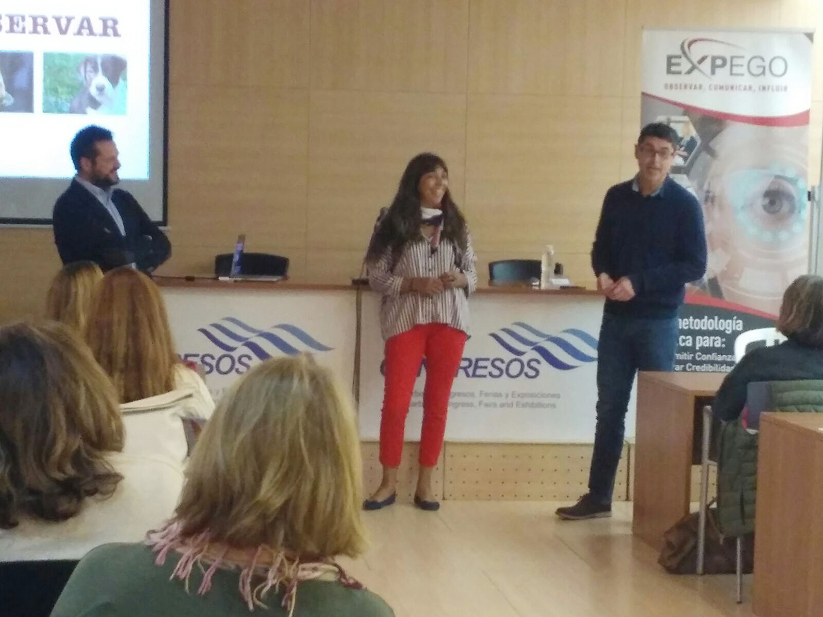 Conferencia sobre "Lenguaje oculto para liberar y negociar con &eacute;xito"